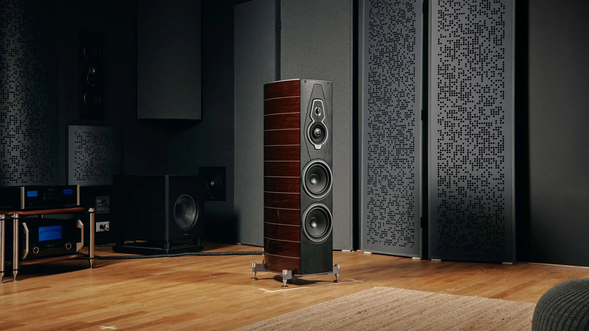 Sonus faber Amati  Floorstanding Speakers