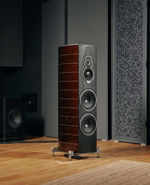 Sonus faber Amati  Floorstanding Speakers