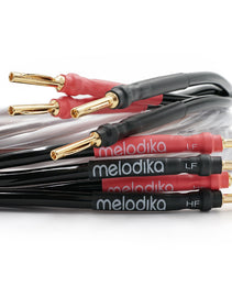 Audio cables with 'melodika' branding