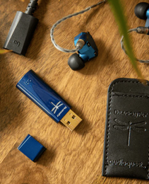 AUDIOQUEST DRAGONFLY COBALT - USB DAC + PREAMP + HEADPHONE AMPLIFIER